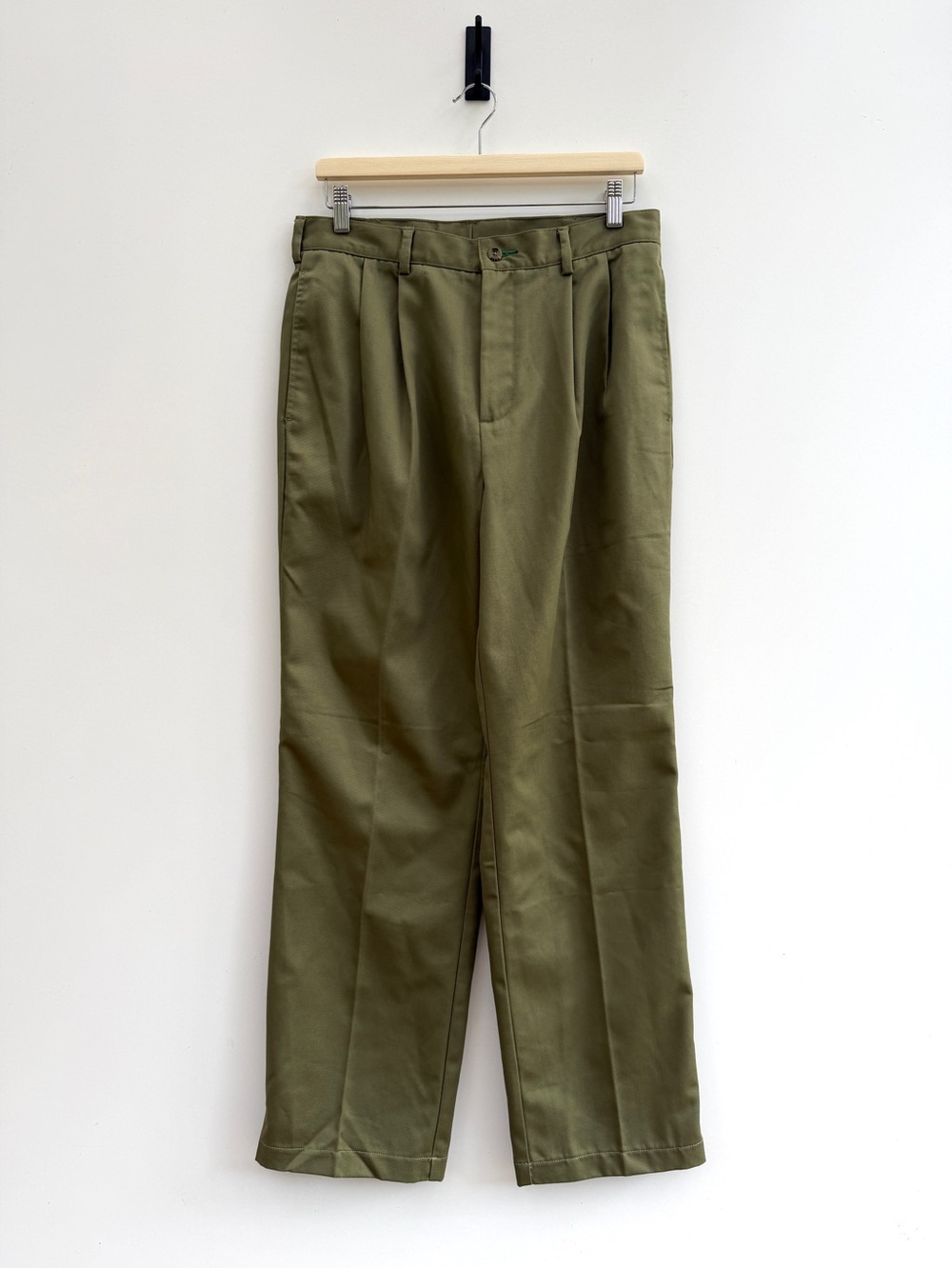 Vintage Tommy Hilfiger Crest Pleated Relaxed Fit Chinos Mens W32 Olive